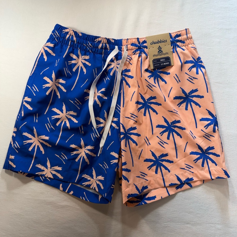 chubbies Two-Tone Blue & Peach Palm Print Swim Trunks